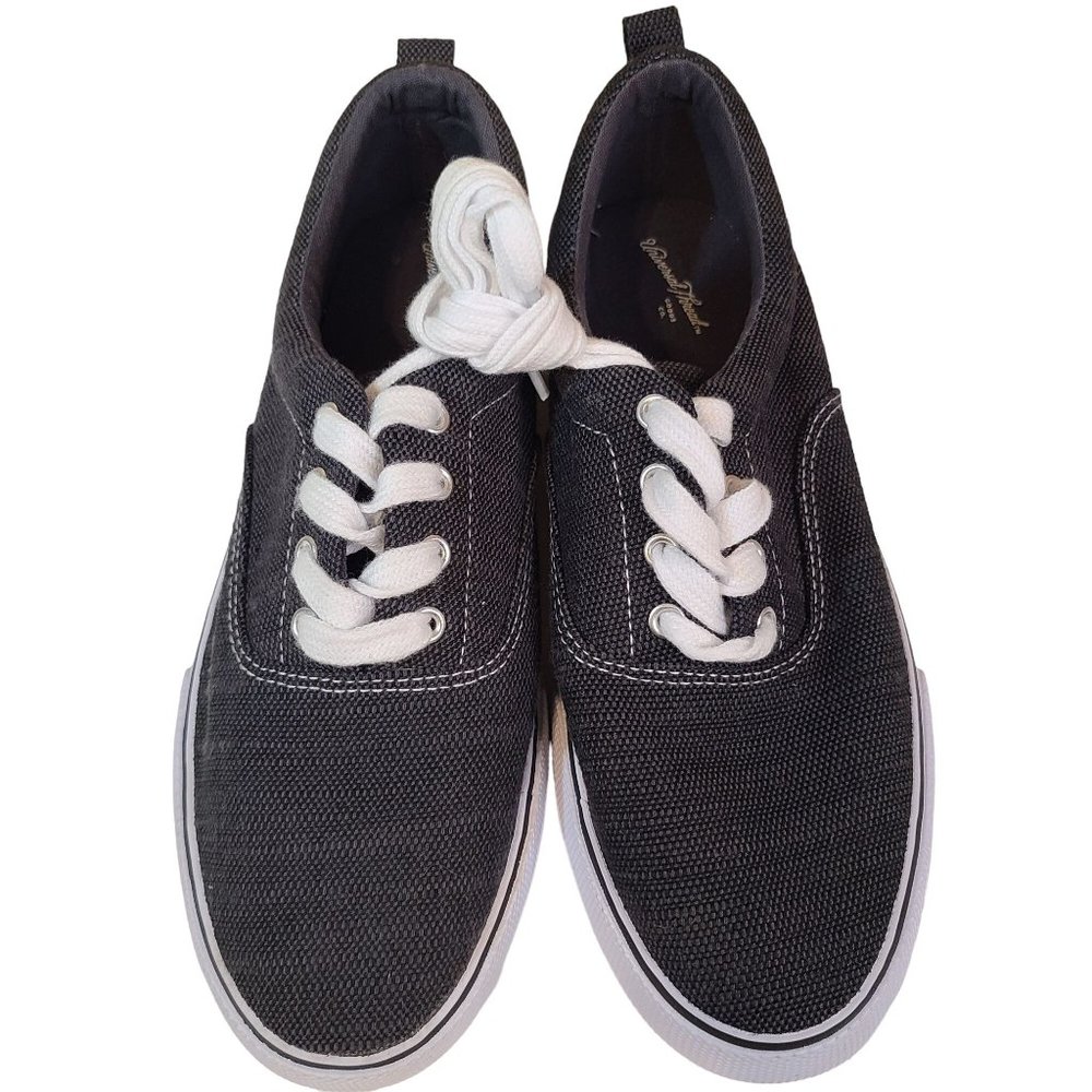 Universal Thread Womens Molly Lace Up Sneakers Black Size 7